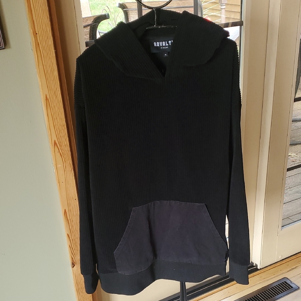 Royalty By Maluma Black Corduroy Sz. XL Hoodie with‎ Front Kangaroo Pocket